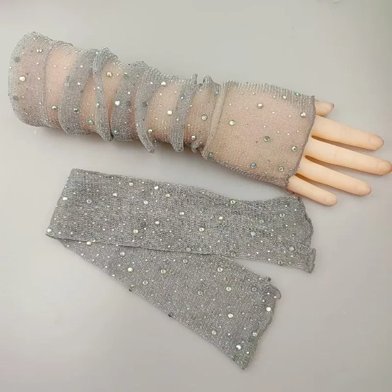 Guanti da donna estivi a rete sottile con protezione solare, mezze dita, maniche in pizzo, protezione solare, guanti con dita collegate elastiche universali