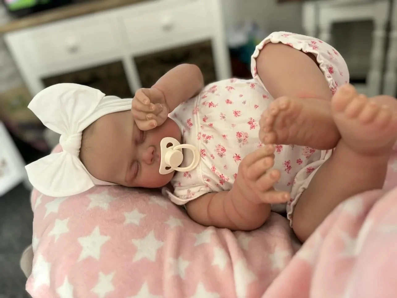 Npk 24 Inch Lifelik… - image