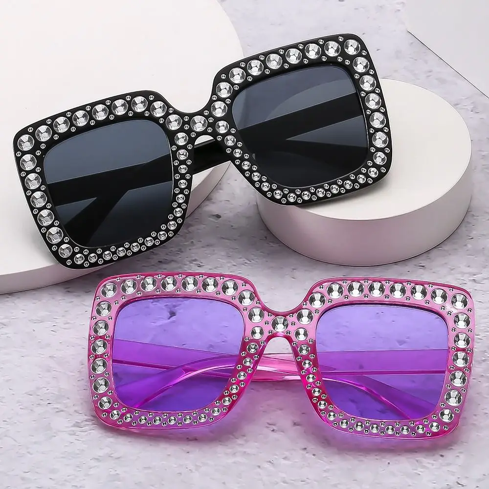 Trendy Diamond Crystal Children Sunglasses Sparkling Rhinestone Kids Square Sun Glasses Girls Shades for Beach/Travel/Party