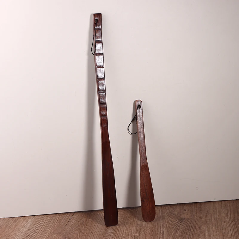 Wooden Shoe Horn With Lanyard Flexible Long Handle Shoehorn Useful Shoe Lifter For Seniors Shoe Spoon Home Tools