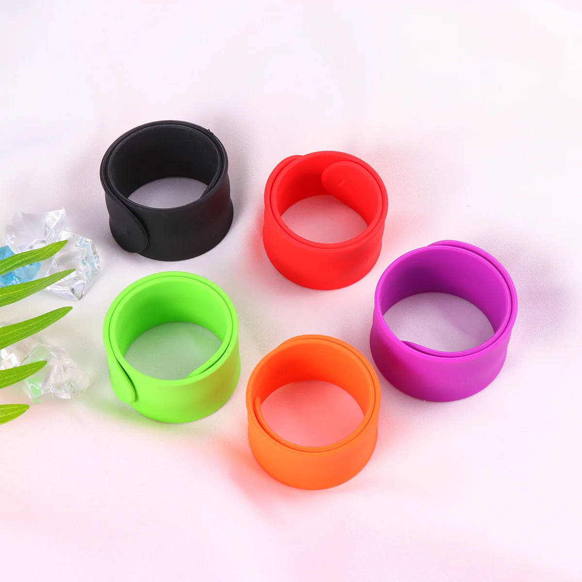 

Silicone Pat Ring Bracelet and Slap Bracelets Children's Patted Wrist Band Kids
