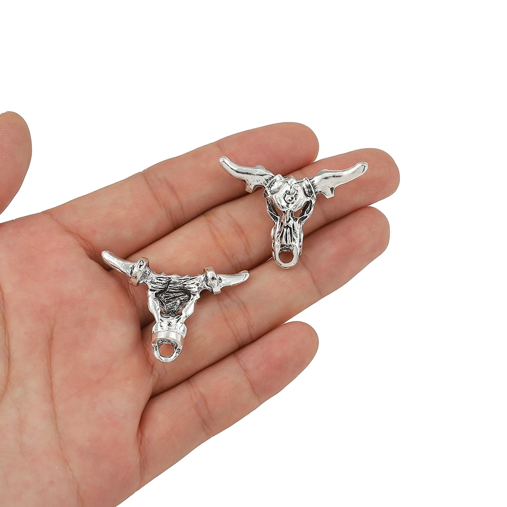 

4Pcs Zinc Alloy Tibetan Silver Cattle Head Charms Animal Cow Skull Charms for DIY Necklaces Bracelets Jewelry Making Accessories