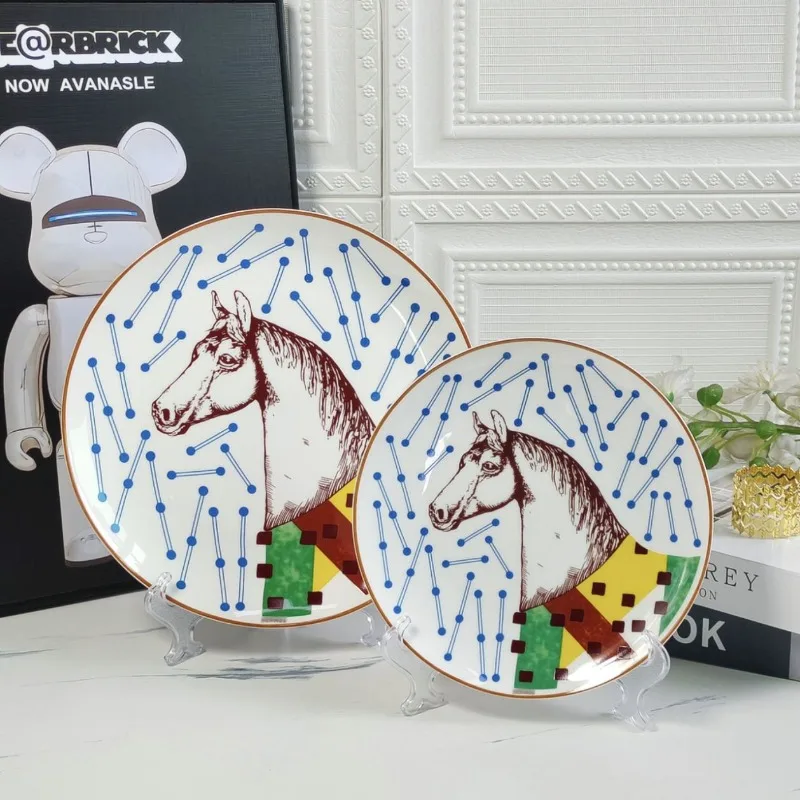 

Современные креативные керамические декоративные тарелки, наборы тарелок, тарелки для стейков, десертов и салатов в западном стиле, украшения для обеденного стола, декор для дома