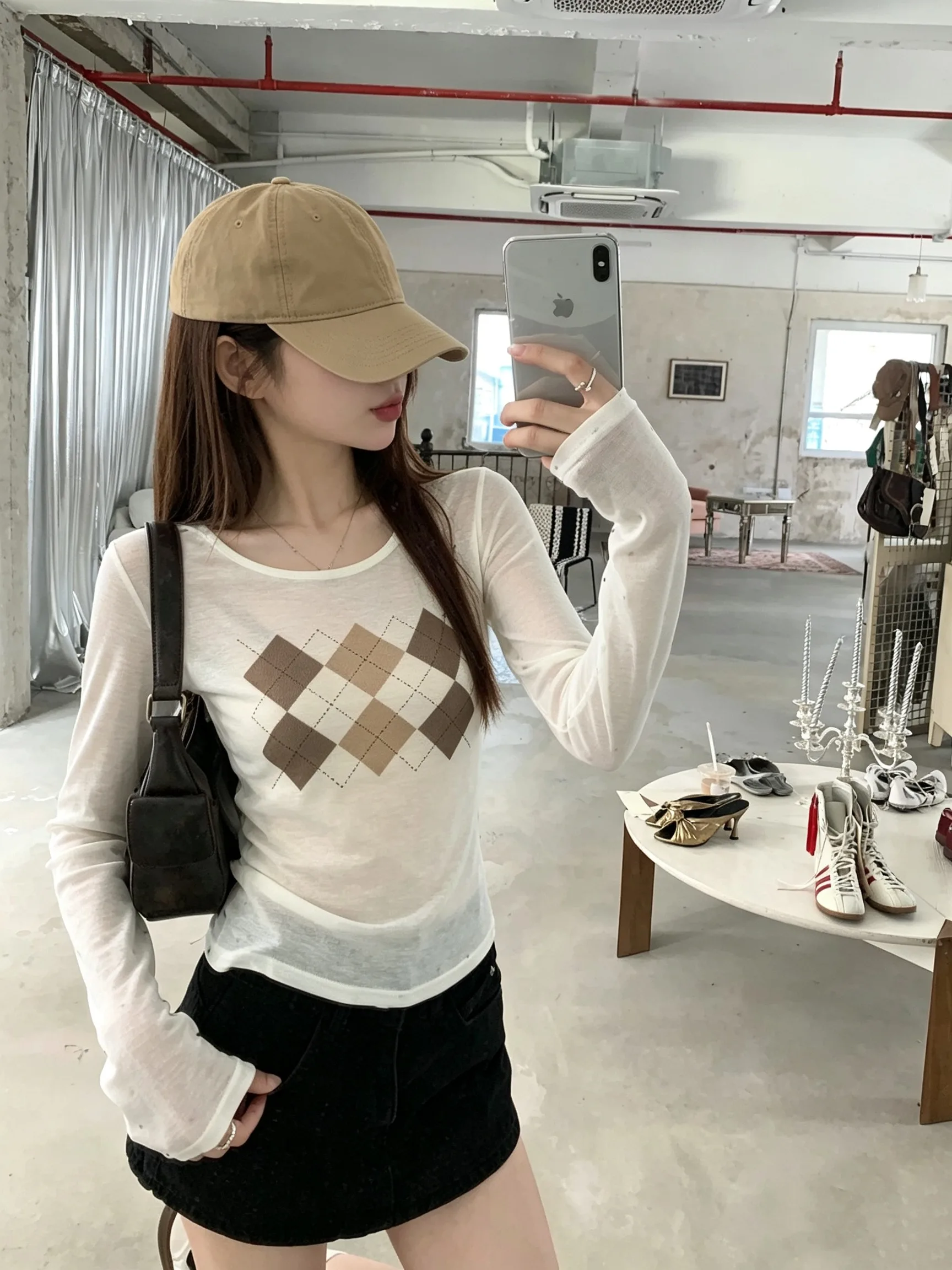 Elegant Long Sleeve T-Shirt Women's Autumn Slim Fit Printed Base Layer Shirt Outerwear Commute Style Korean Version Citywalk