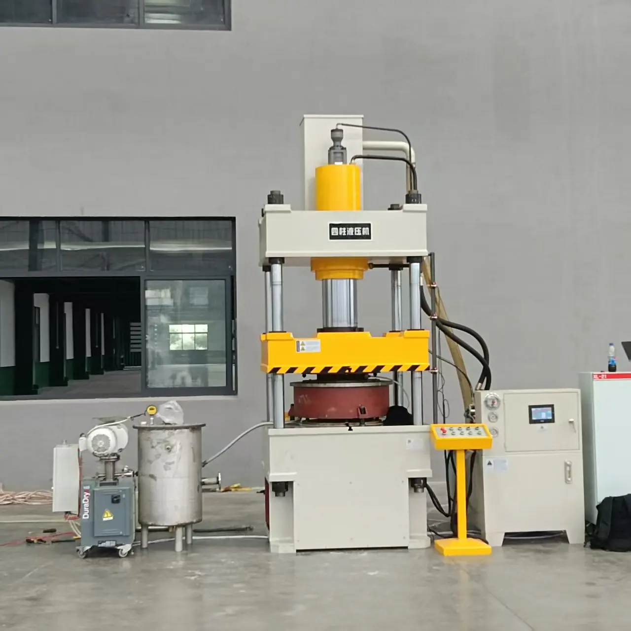 Гидравлический пресс с одним рычагом