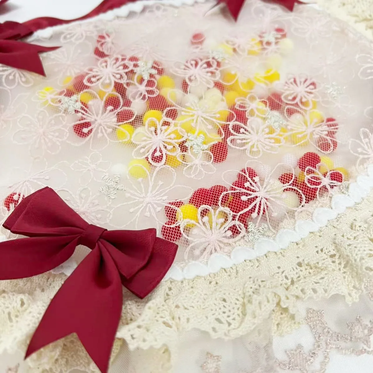 Lolita Cute Versatile Handmade Little Lace Lace Apron with Lolita Sweet Little Chef Dress Up Accessories