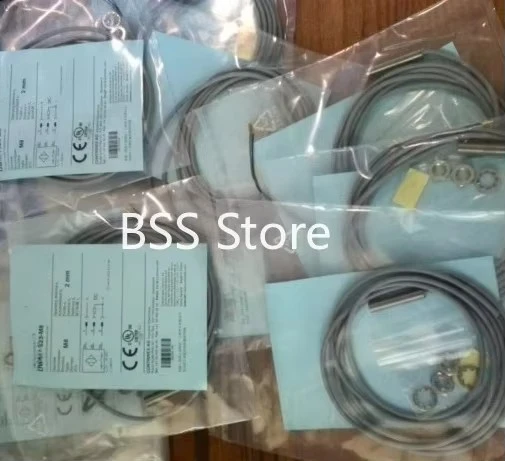 

DW-AD-401-M5 DW-AD-402-M5 DW-AD-403-M5 DW-AD-404-M5 Inductive Proximity Switch Sensor