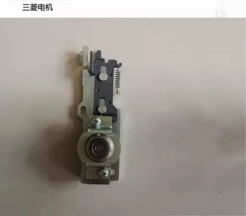 اسطوانة قاطع الدائرة AE Lo-ck AE-CYL-WK-W/WK1-W عداد CNT-W، ثلاثة Lo-cks، مفتاحين