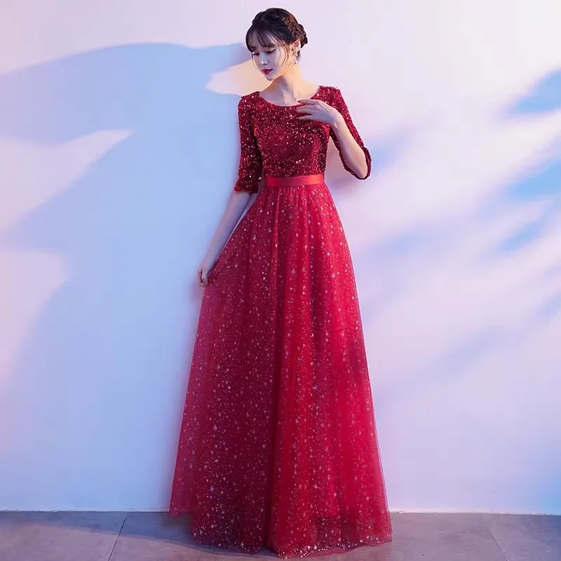 

Новое модное и элегантное вечернее платье для выступлений на сцене, костюм для хорового дирижера и выступлений поэта (2026)