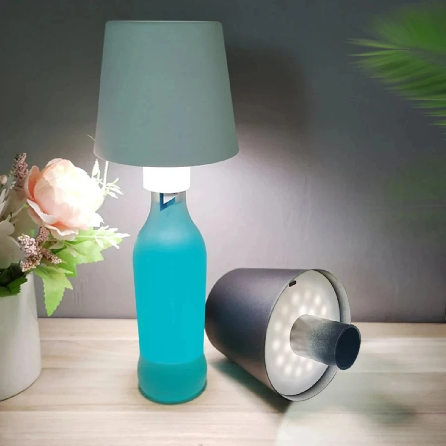 Lampe de table pour bouteille de vin HI, contrôle de l'utilisation en plein air, idéal pour les restaurants, les bars et les festivals, nouveau, 1 pièce