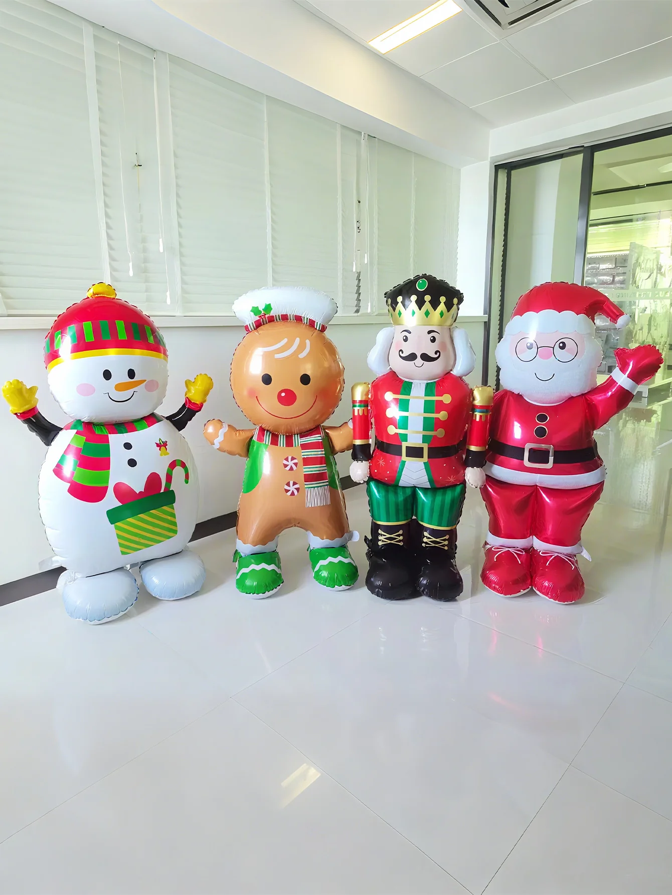 قطعة واحدة من بالونات رقائق الألومنيوم لعيد الميلاد مقاس 60 بوصة، مناسبة لحفلات عيد الميلاد وحفلات موضوع رجل الثلج وحفلات أعياد الميلاد