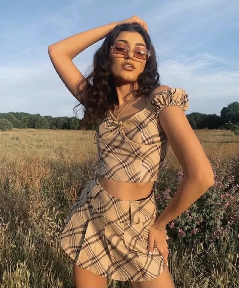 

Women's Plaid Two-piece Set Short Sleeve Lace Top Halter Skirt Tee Pleated Mini Shorts Skirt Sexy Slim T-shirt Summer Party Club