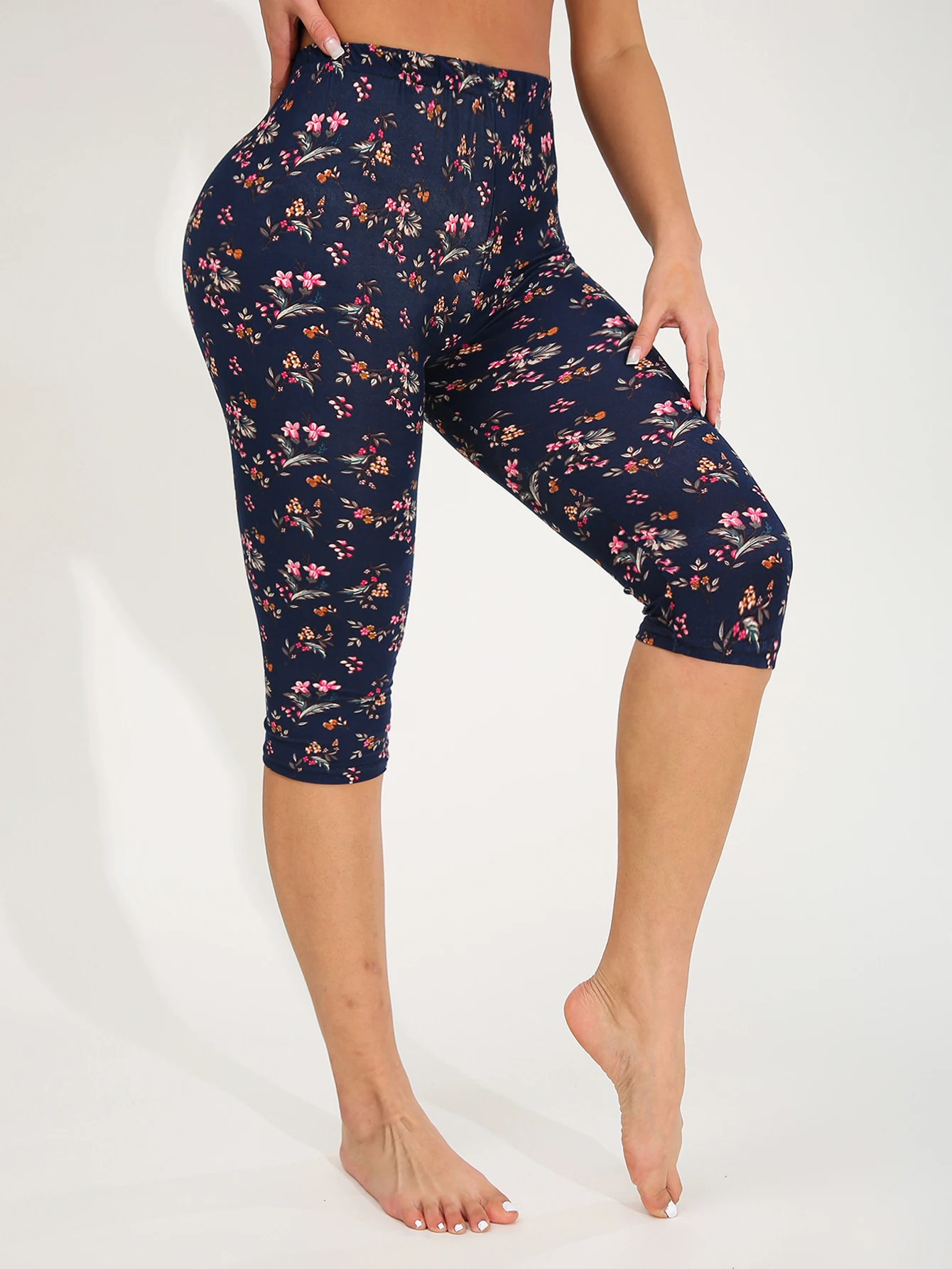 Summer Spring European American Fashion Floral Printing Pattern Tight Pants Suitable for Outdoor Sports Vacation Fitness Exercis