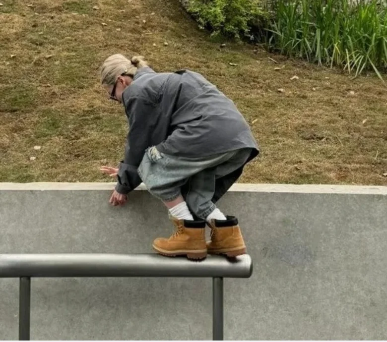 Vintage Blue Ripped Short Jeans Women Oversized Distressed Jorts Y2k Grunge Baggy Boyfriend Denim Shorts Wide Streetwear