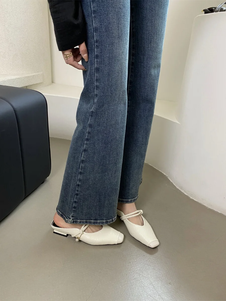 صندل ماري جين بكعب منخفض فضي للنساء، أحذية صيفية مريحة للارتداء الخارجي، أحذية انزلاقية برأس مربع وكعب مسطح، صندل على الطراز ...