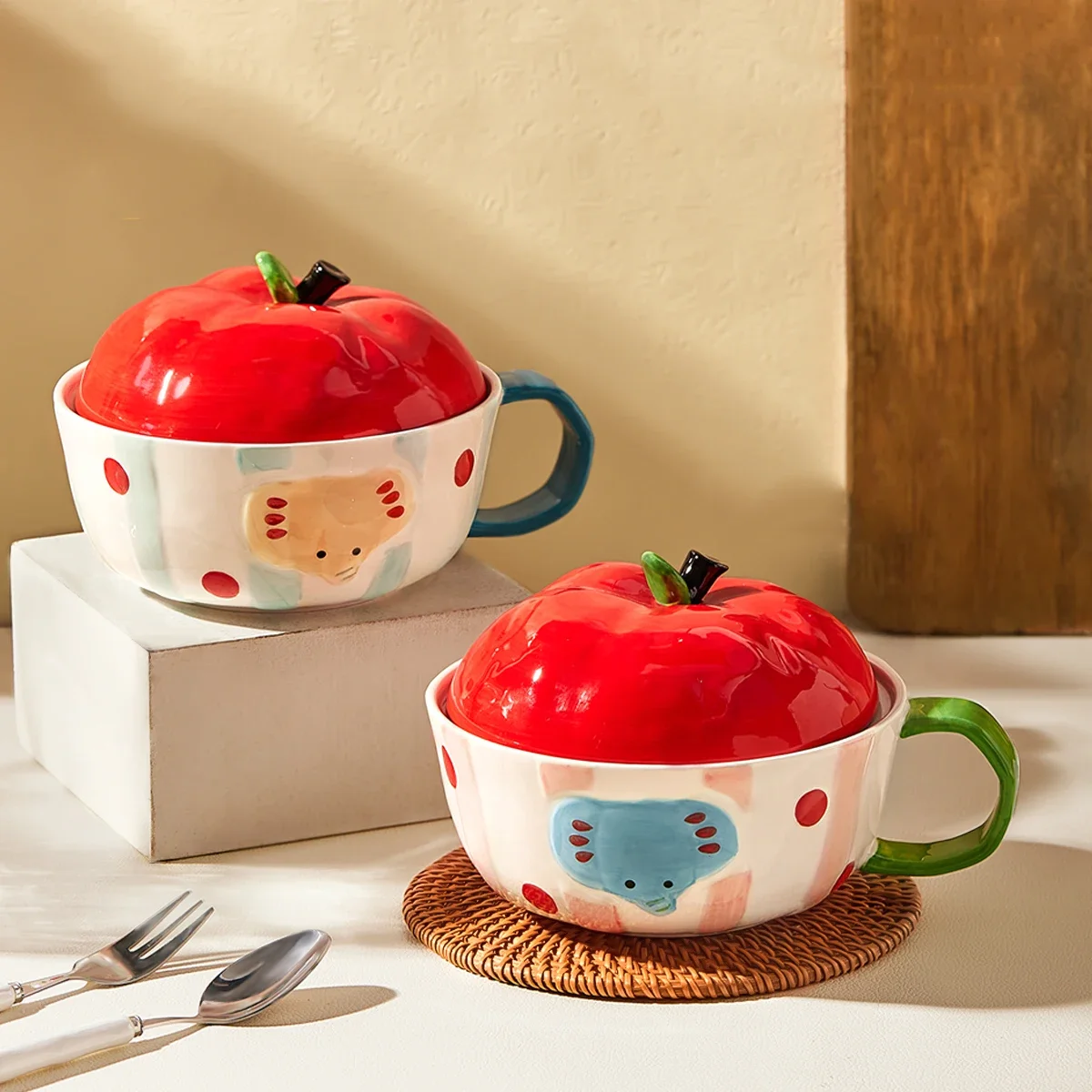 Creative Cartoon Noodle Bowls Durable Ceramic Underglaze Deep Soup Bowl With Lid Household Kitchen Ramen Serving Dinnerware view 4
