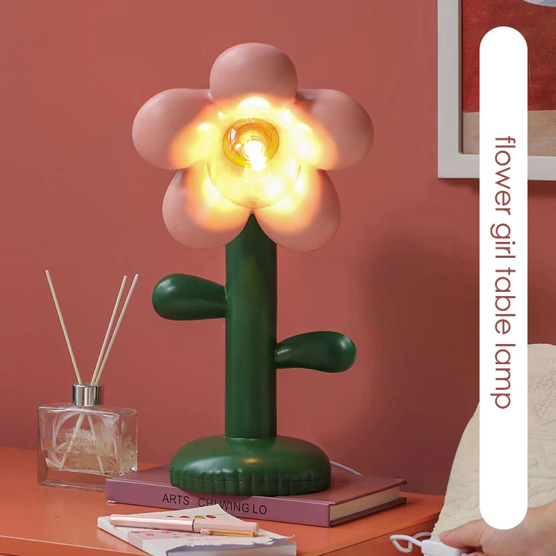 Creative flower table lamp bedroom bedside table decoration high-end decoration decoration birthday gift girl table light