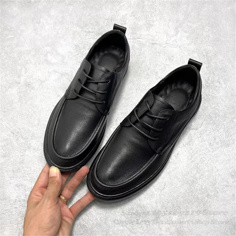 

Men Soft Sole Genuine Leather Breathable Commuting Work British Suit Solid Color Lace Up Business Casual Leather Shoes