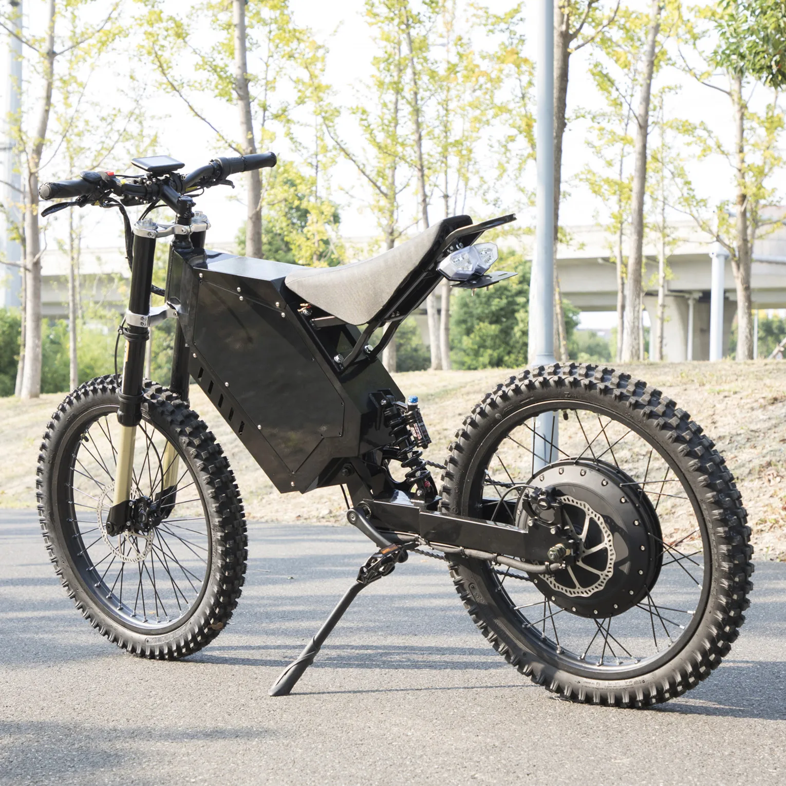 Electric Bicycle 3000W-5000W-8000W Fat Tire E-Bike with 72V Lithium Battery 60Ah Max Storage Bomber Enduro-Ebike-Bomber