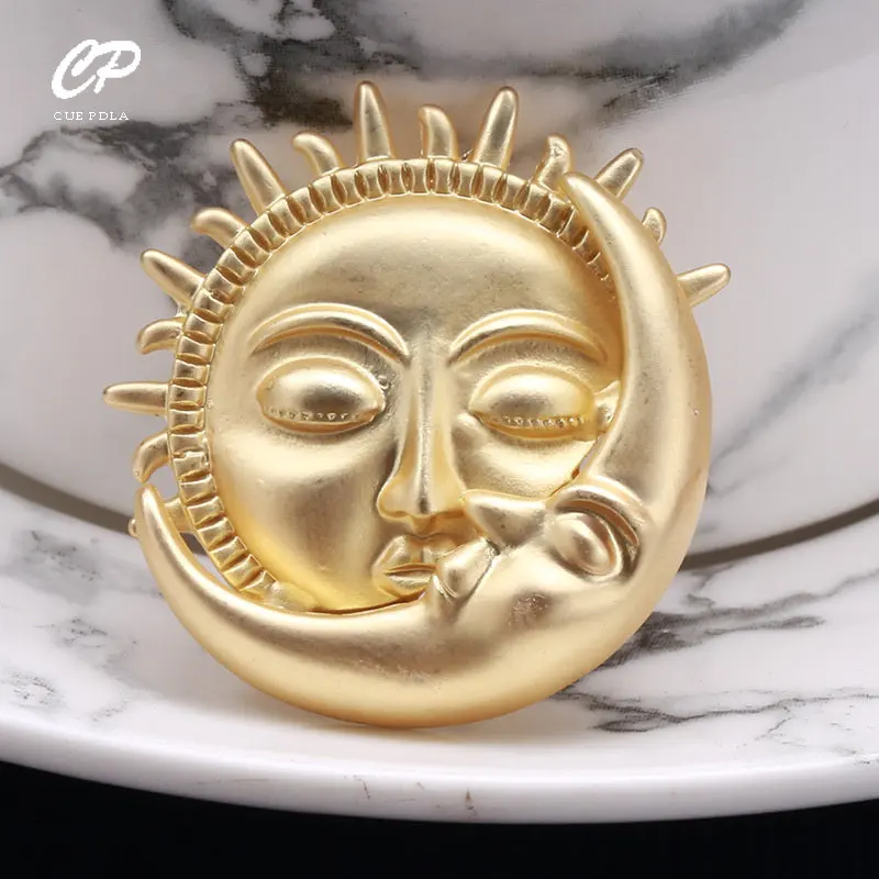 Personalized and Creative  God Moon Sun Shining Together Matte Clothing Decoration Corsage Female Accessories