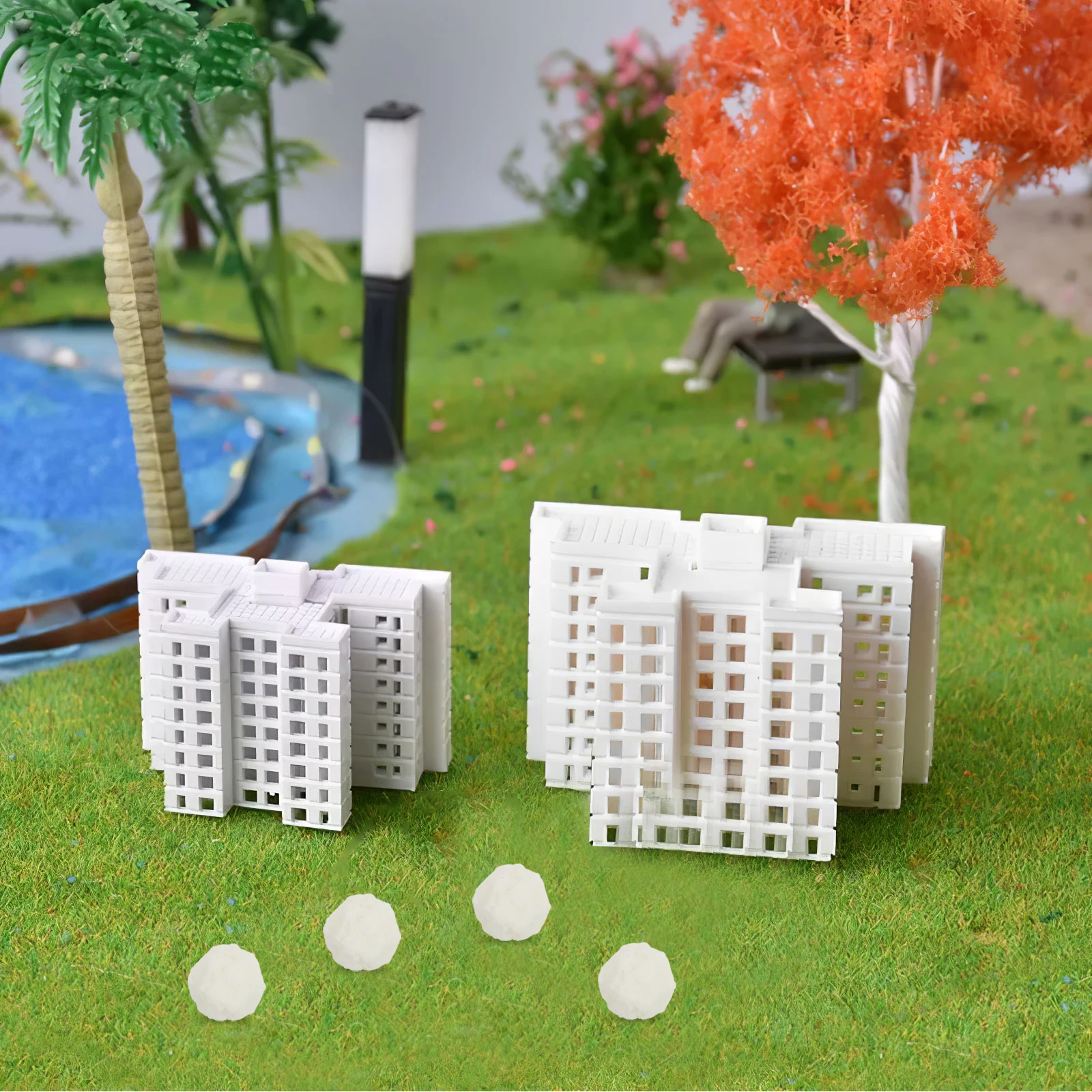 

4Pcs Micro Landscape Snow Globe Crafts Resin Arctic Figurines Tiny Beige Miniatures Sand Toys Decor