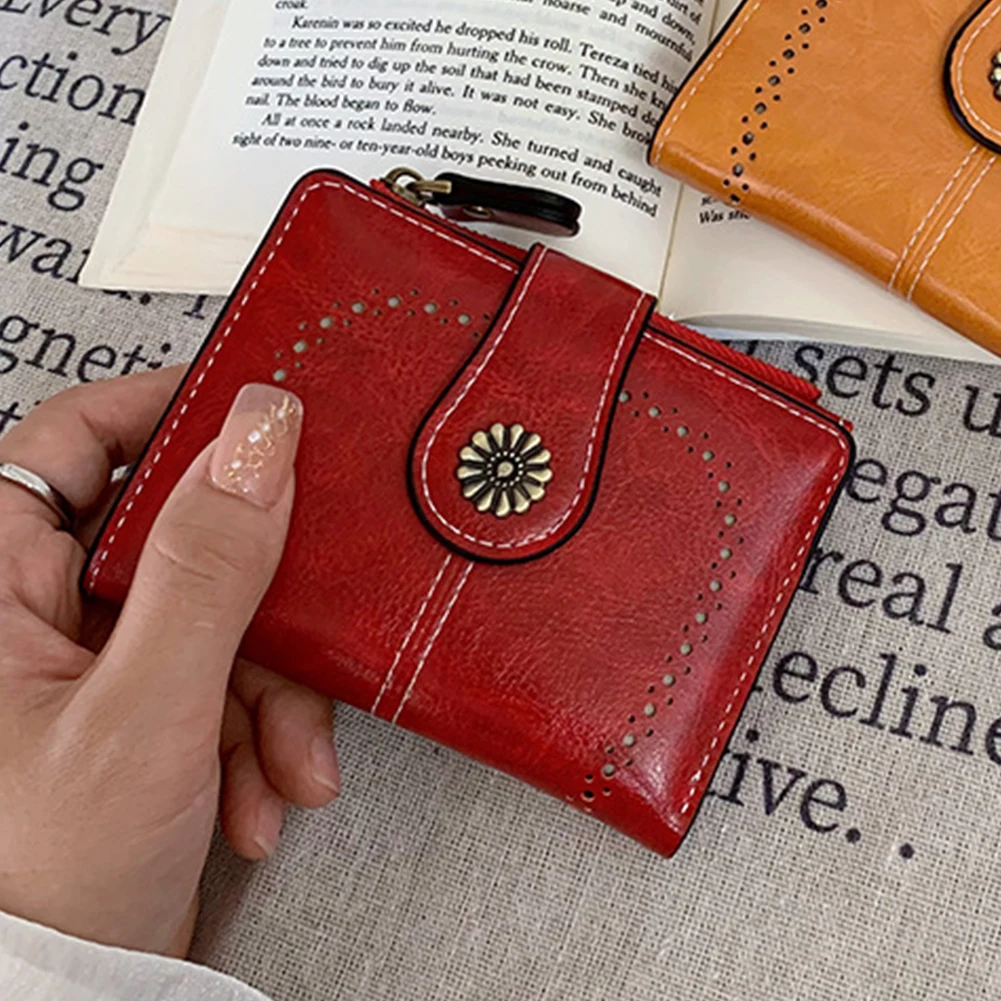 Women Retro Small Wallet PU Leather Vintage Pocket Solid Color Hollow Pattern Purse Travel Shopping Commute Purse