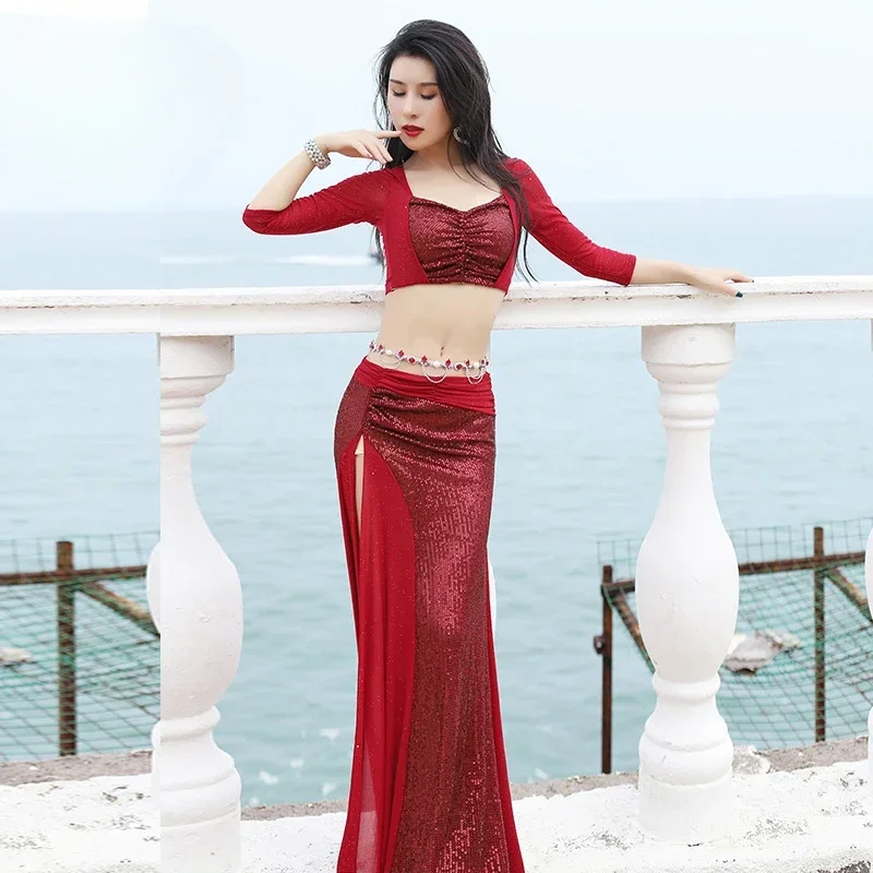 Ensemble d'entraînement de danse du ventre pour femmes, haut à demi-manches à paillettes + jupe longue fendue Sexy, Costumes de spectacle de danse orientale pour adultes, 2 pièces