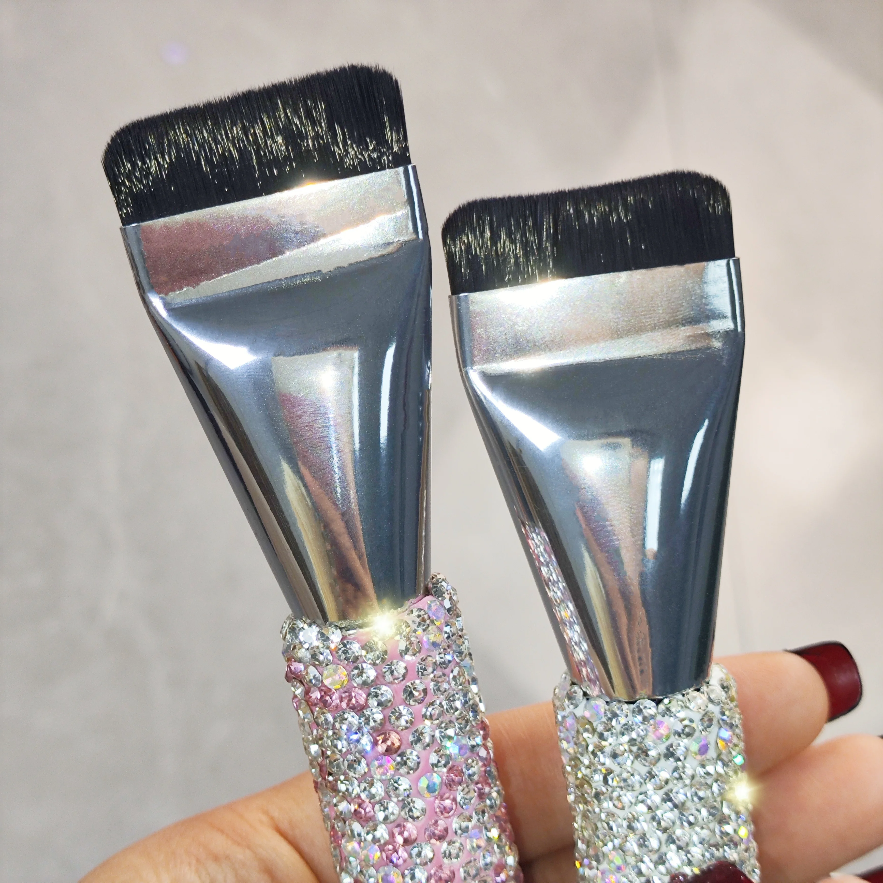 高品質のファンデーションブラシ,ダイヤモンドセット,人工,フラットではないパウダーヘッド,マスクベース,コンシーラー,メイクブラシ