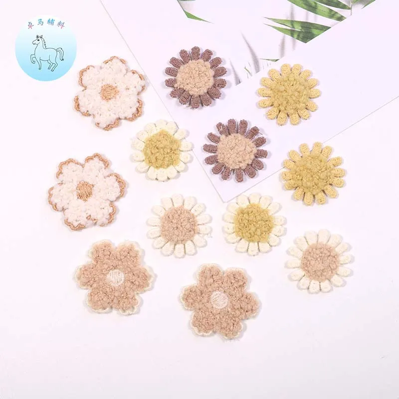 yZ[zߗނ̃pb`,̏C,̓jH,Iꂽt@bViuȃq},ʂ݂̉Ԃ̂߂̎hembroideryXebJ[