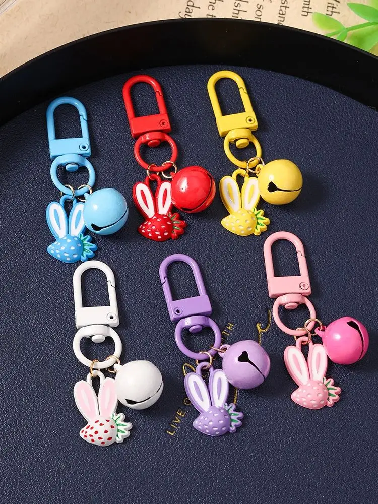 Aihua Niedlicher Erdbeer-Häschen-Schlüsselanhänger für Frauen, Hasen-Schlüsselring, Autoschlüssel, Handtaschen-Deko, Anhänger, Ornamente, Schmuck, Geschenke, Schmuckstücke – Detail 1