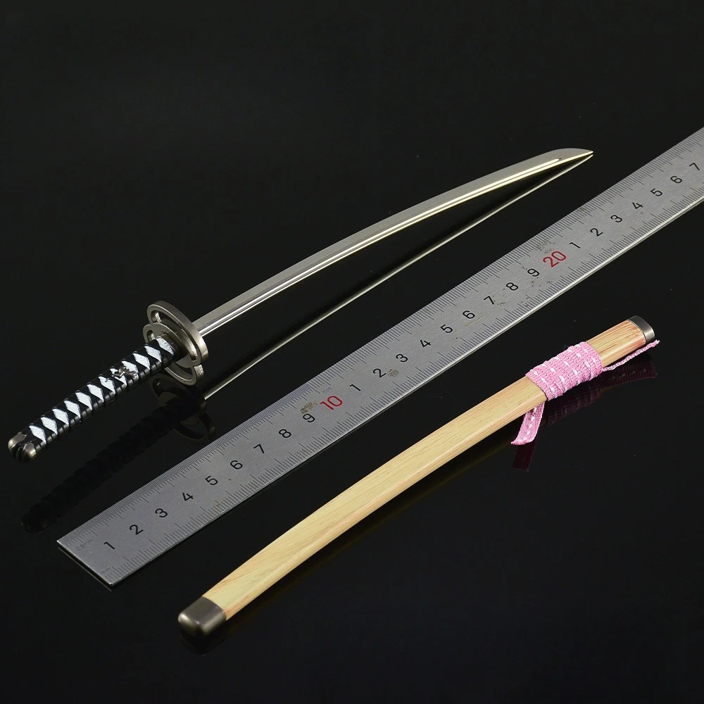 Periféricos de juego Ghost of Tsushima de 26cm/10,24 pulgadas, modelo de cuchillo, colección de adornos de exhibición de escritorio, regalo de cumpleaños para niños