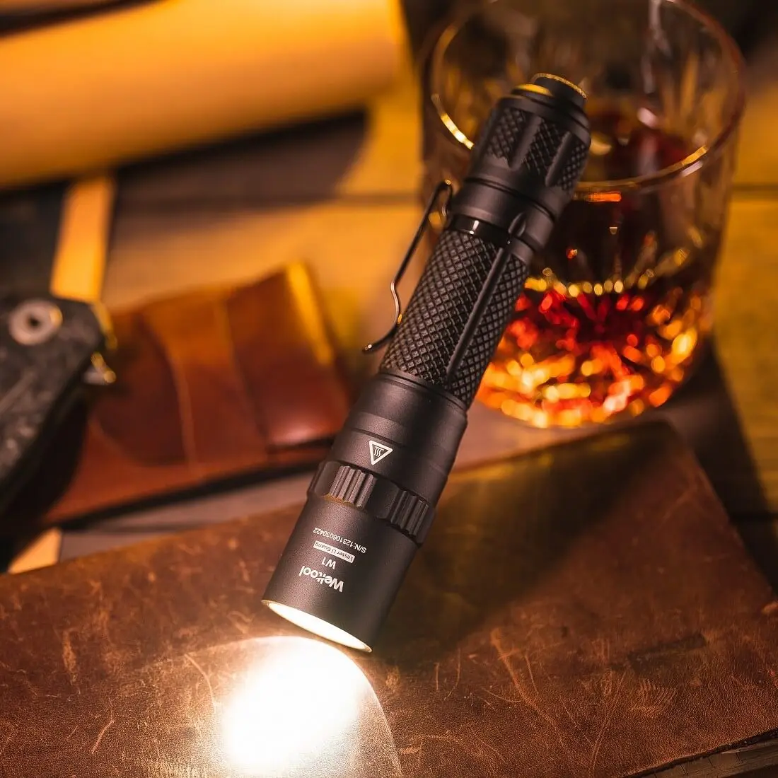 Weltool W1“Lesser Li Guang” LEP 18650 Flashlight with spill