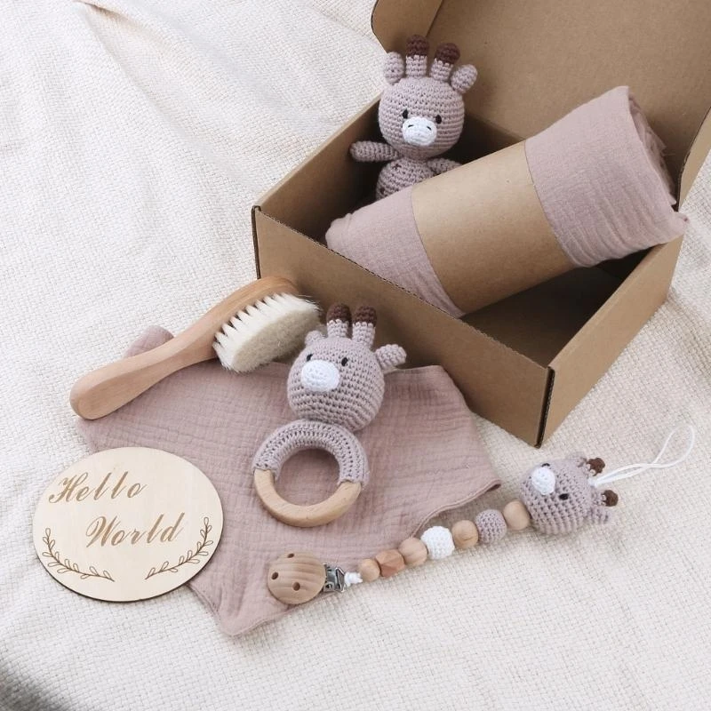 J15U 7pcs Newborn Shower Toy Set Pacifier Clip Rattle Teether Crochet Deer Handbell Bib Wrap Blanket Soother Toy Baby Product