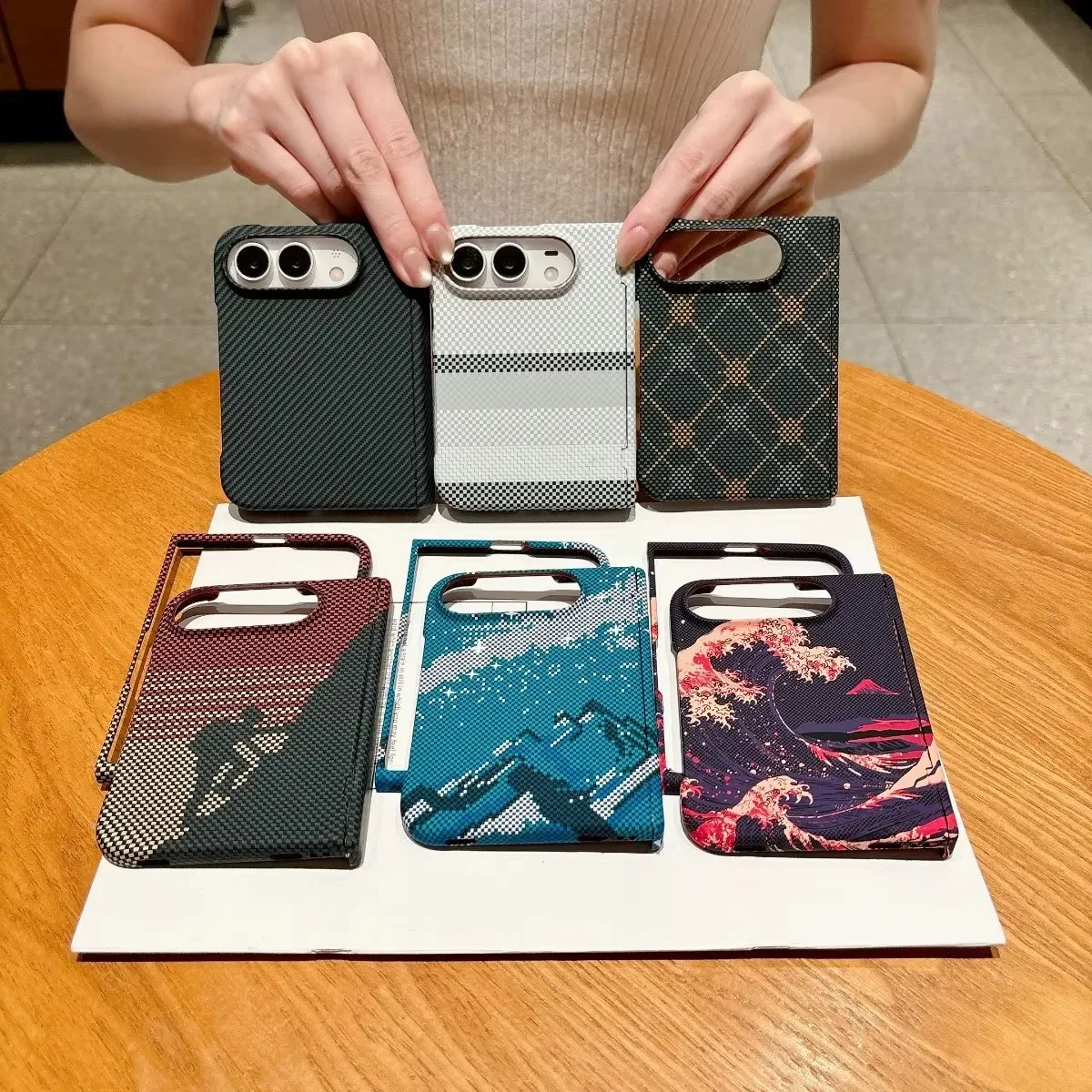 Business Kevlar-Faser 600D Slim-Design Magnetische Handyhülle für iPhone Duo Stoßfeste Hartschale mit Kabelloser Ladefunktion für iPhone Ultra – Detail 1