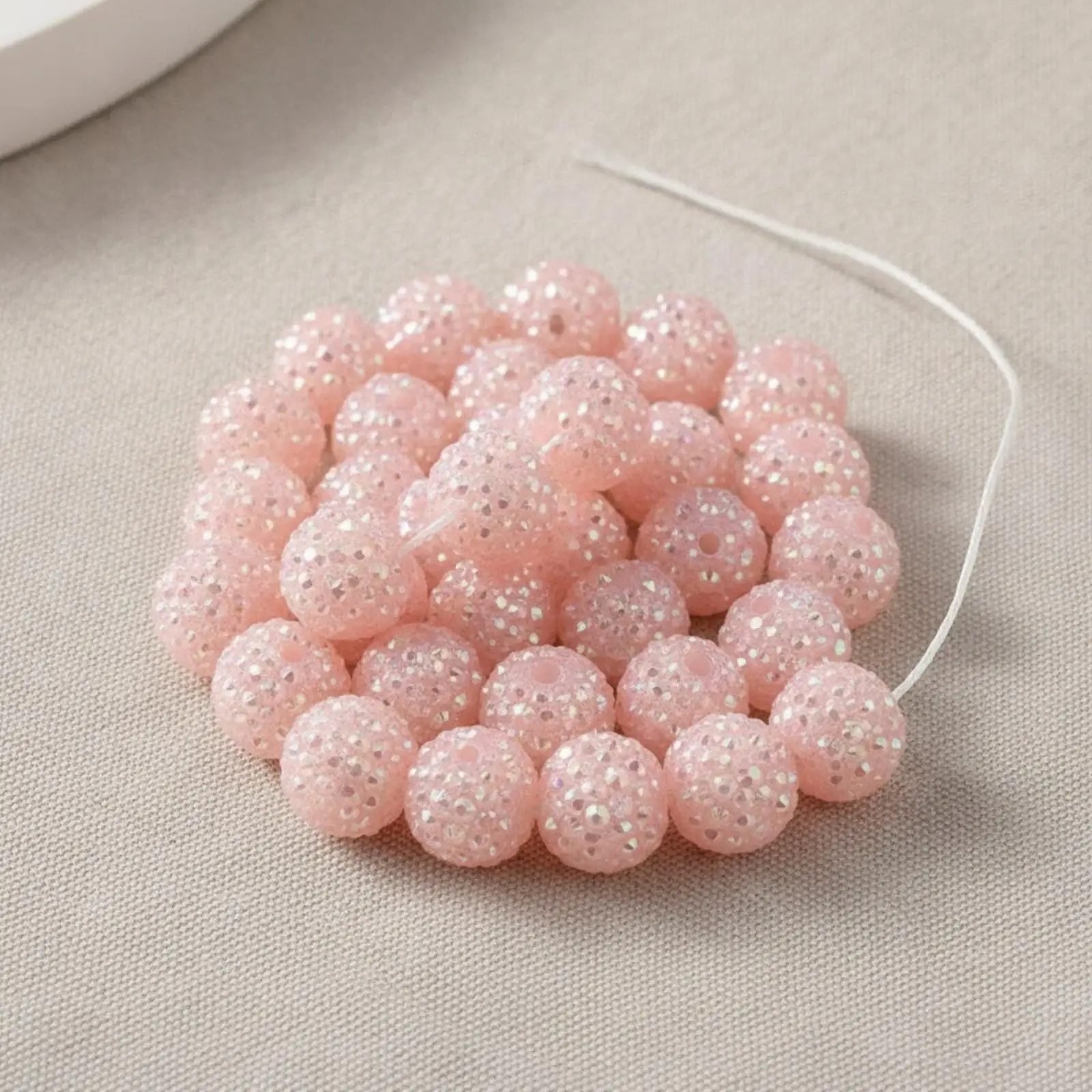 100 Pieces Textured Resin-Accent Bead Glittering Spherical Acrylic Craft Bead Round Acrylic Faceted Beads Shiny Versatile