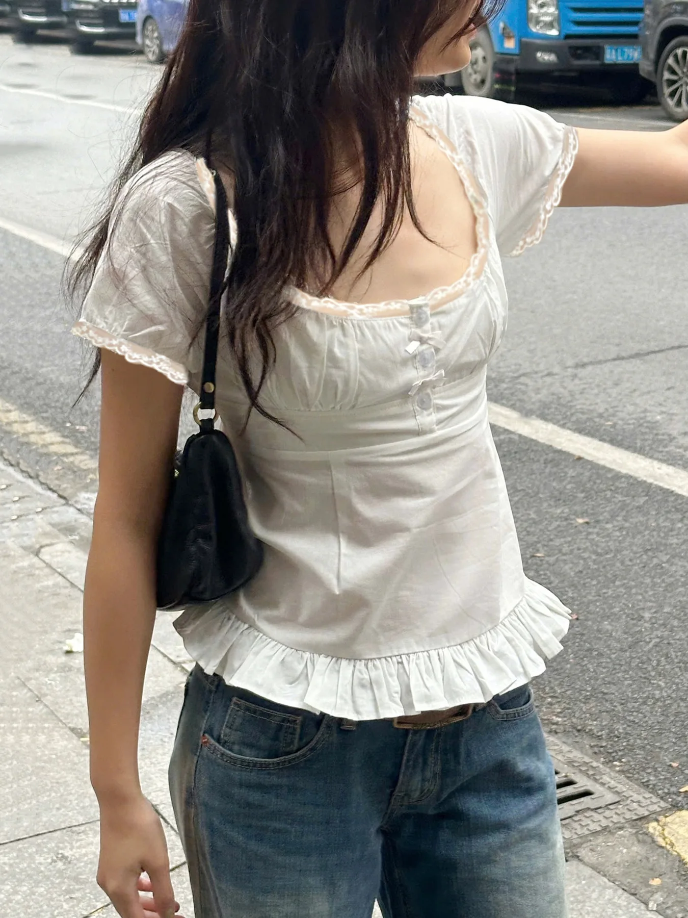 

New Korean style lace pleated chest with ruffled edges short sleeved shirt for women