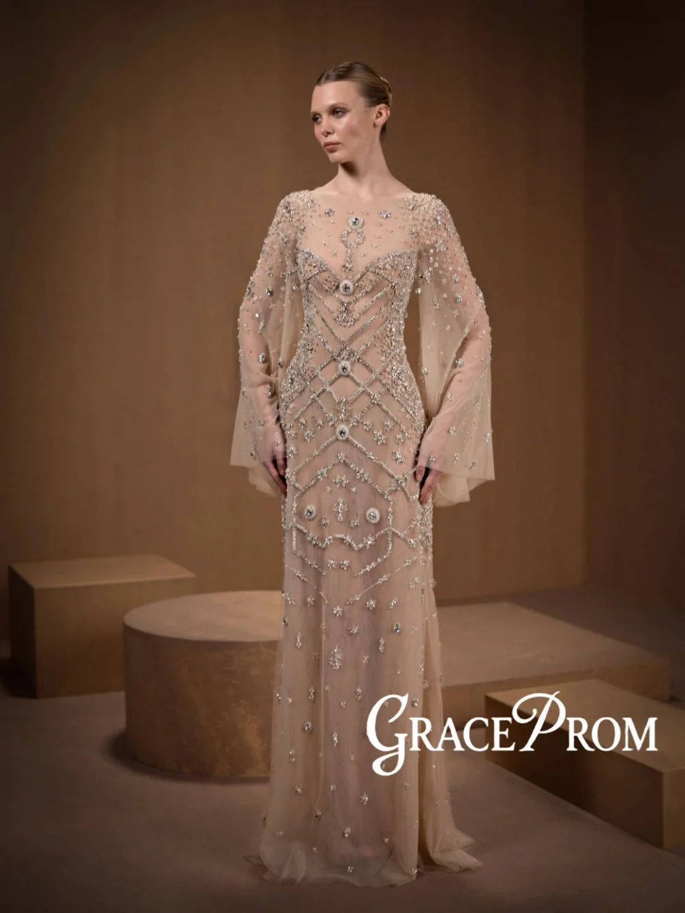 

Новинка: Роскошное вечернее платье Opulent Illusion, блестящее серебристое, с кристаллами, для свадебных торжеств, на заказ, элегантное прямое платье для банкетов