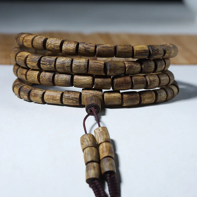 

Floating Water Sink with Shape Vietnam Nha Zhuang Yingge Lvqi Nan Agarwood Bracelet Buddha Beaded Necklace Crafts Men and Women