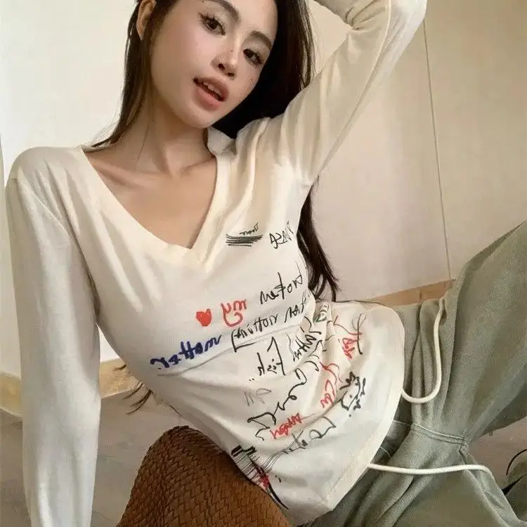 

Long Sleeve T-Shirt Female Sexy Print Design Casual Top Hot Sweet Gentle Aesthetic Clothes Y2K Girl Chic Autumn Winter