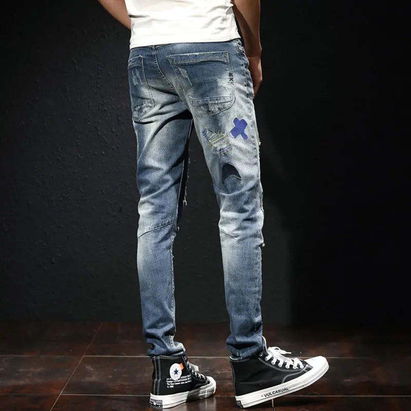 Street Fashion Men Jeans Retro Blue Stretch Slim Fit Jeans strappati uomo ricamo Designer Patched Hip Hop pantaloni in Denim elastico