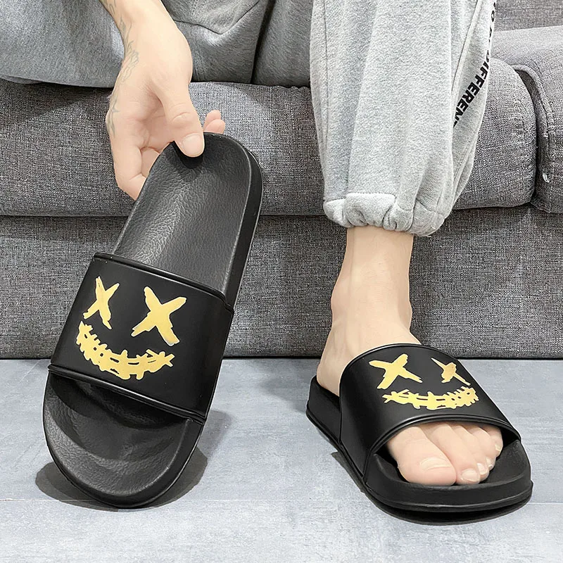 Summer Men Women Slippers Street Slides Outdoor Clogs Quick Dry Beach Sandals Lovers Casual Indoor Home Bathroom Shoes 36-46