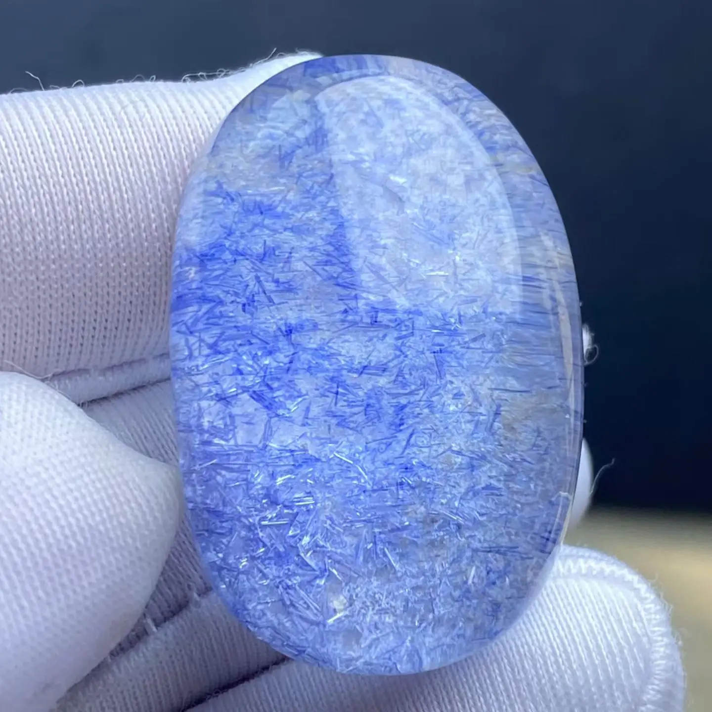 الطبيعية الأزرق Rutilated Dumortierite قلادة من الكوارتز 31*21*11 مللي متر واضح زهرة قلادة الذهب والمجوهرات AAAAAAA