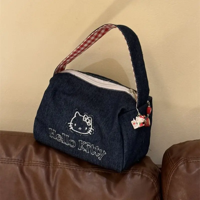 

sSanrio Hello Kitty Retro Denim Handbag KT Cat High Aesthetic Large Capaci Portable Eup Bag Embroidered Travel Storage Bag Gifts