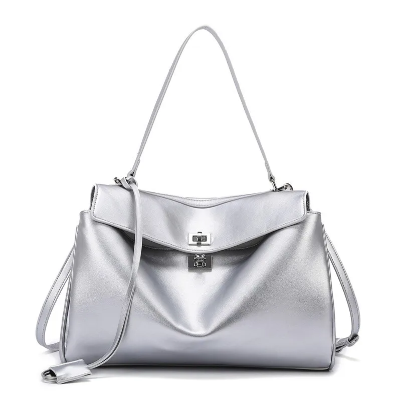 Large Capacity Commuting Tote Bag High-quality Soft Leather Handbag, Fashion Travel Crossbody silver Bag For Women