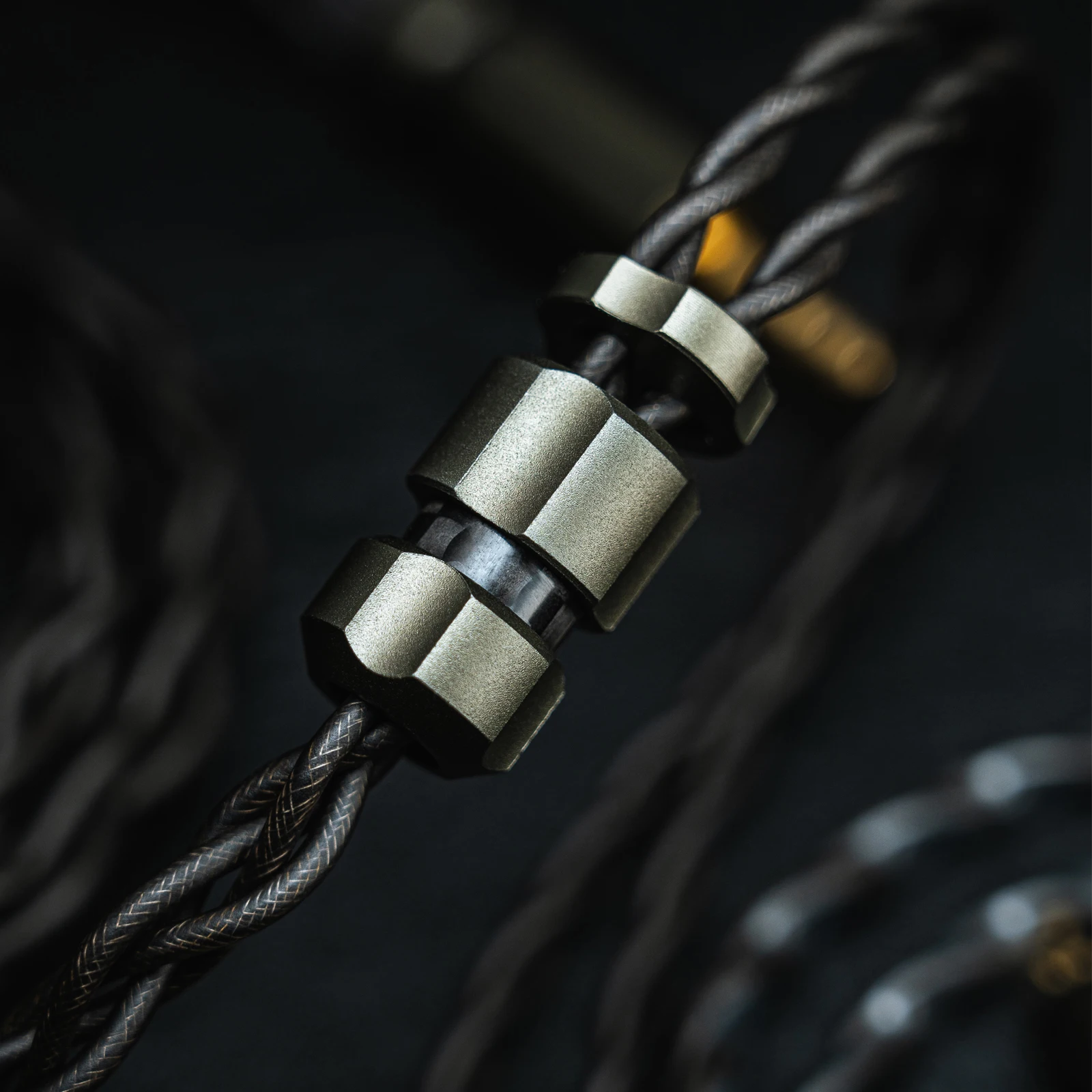 Angelears X Yongse Fujin Flagship Upgrade Cable Gold-Silver Alloy Palladium-Plated Silver Pure Silver-Plated OCC Furukawa Cores image 2