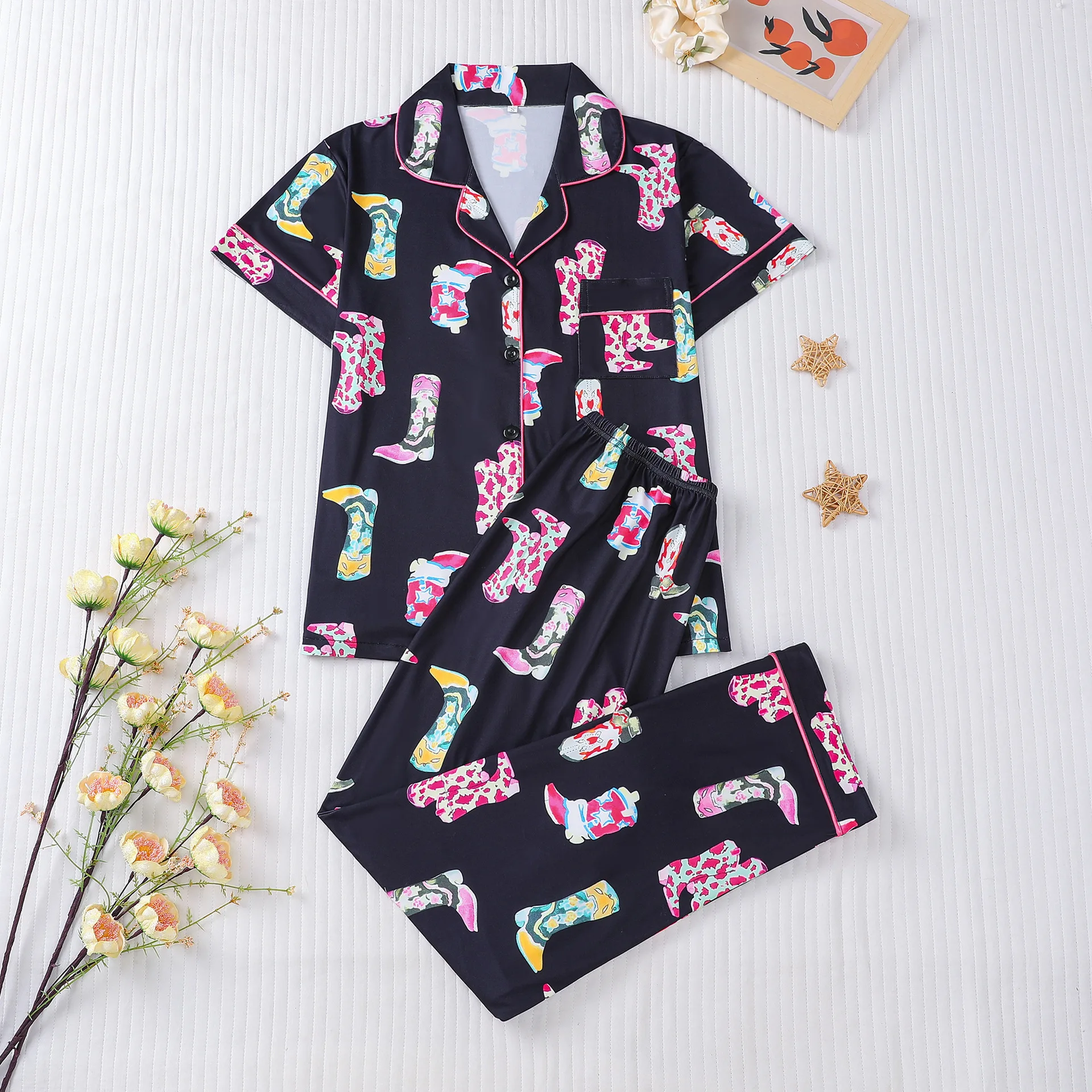 

2PCS Silk Satin European American Women's Pajamas Set Printed Comfortable Autumn Cardigan Lapel Short-sleeved Trousers Set