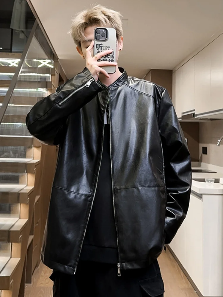 

Стильная мужская байкерская куртка из искусственной кожи, весенне-осенняя, с воротником-стойкой, длинными рукавами, на молнии, свободного кроя, модная, молодежная