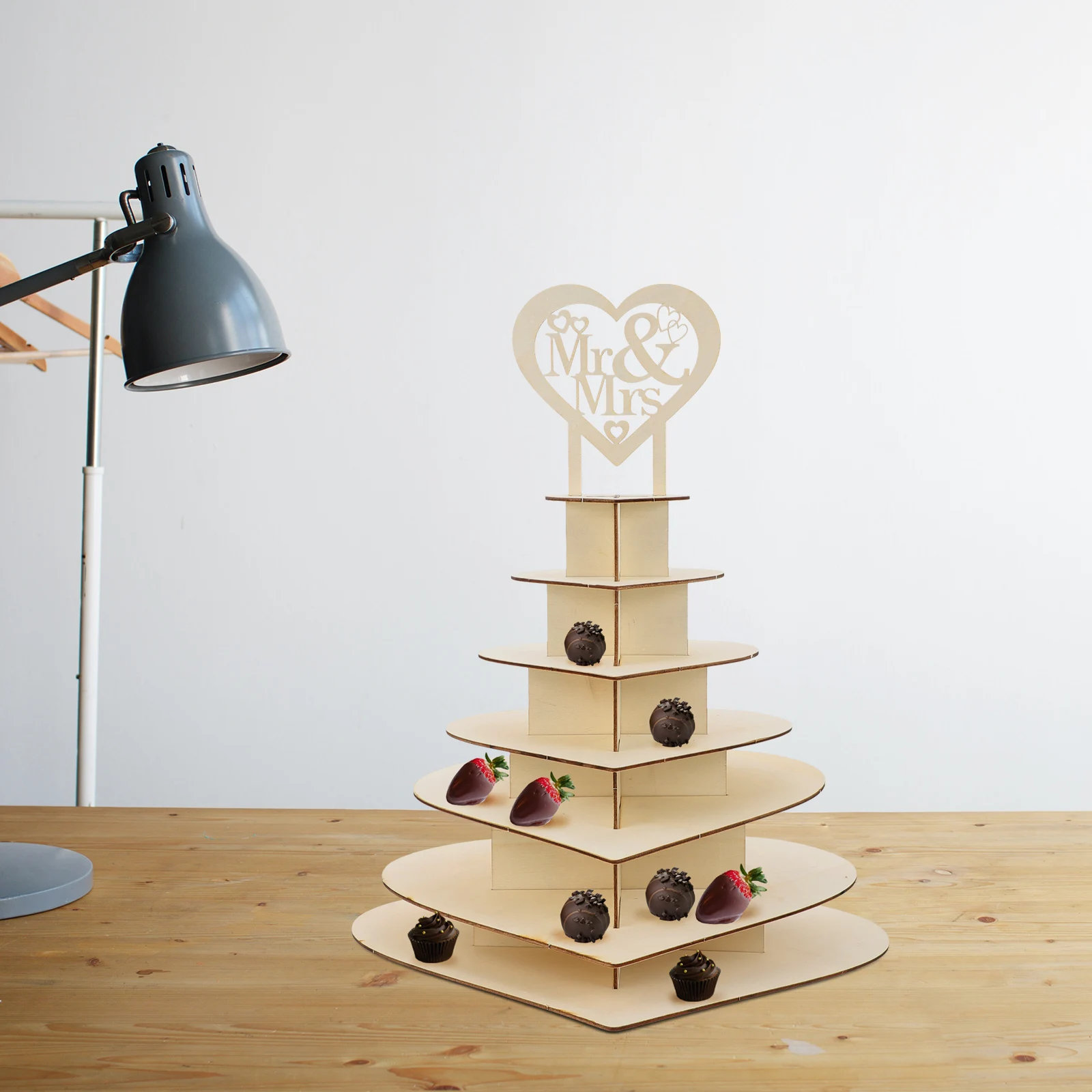 

Chocolate Stand Display Shelf Heart-shaped Rack Holder Wedding Chocolates Platter Baby
