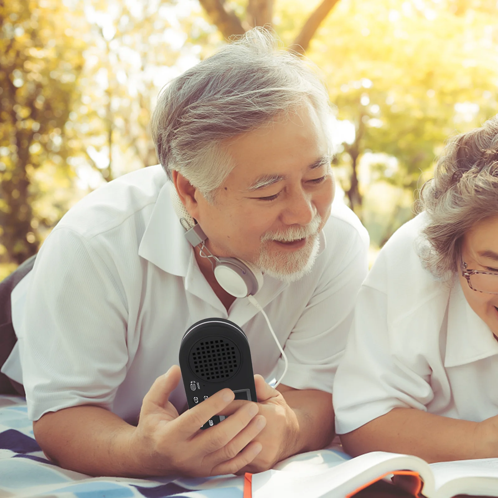 مشغل Mp3، شاشة أحادية اللون، جهاز تشغيل الموسيقى المحمول، تصميم مشبك صوت عالي الدقة للأماكن الخارجية #3