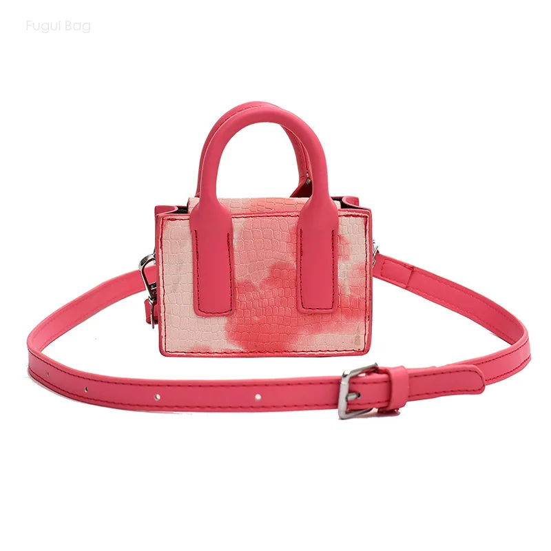 Women's Handheld One Shoulder Crossbody Bag Fashionable and Versatile High Grade Contrast Color Gradient Mini Mouth Red Bag